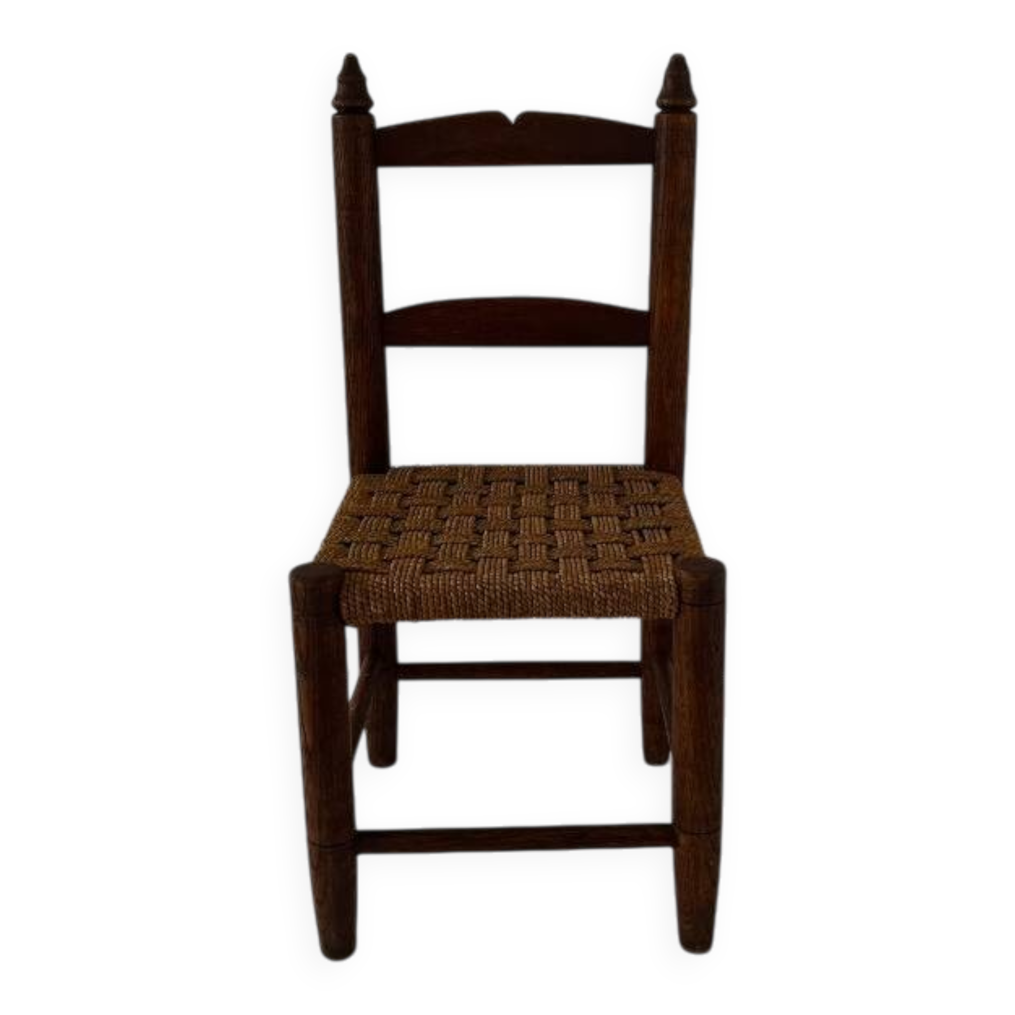Child's chair made of wood and rope