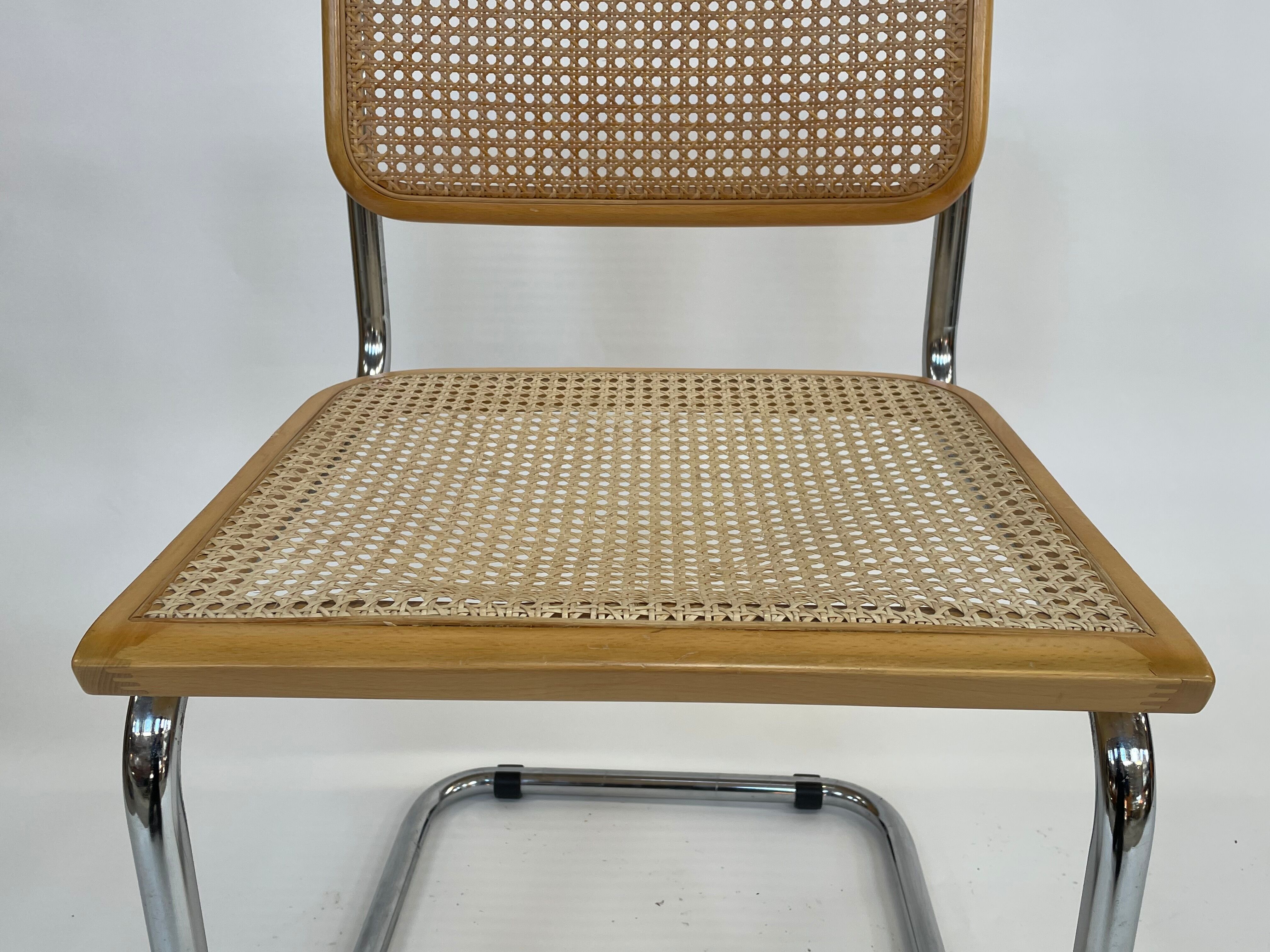 Cesca design chair b32 model