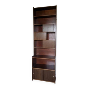 Bibliothèque, étagères