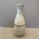 Vintage vase bay ceramic design