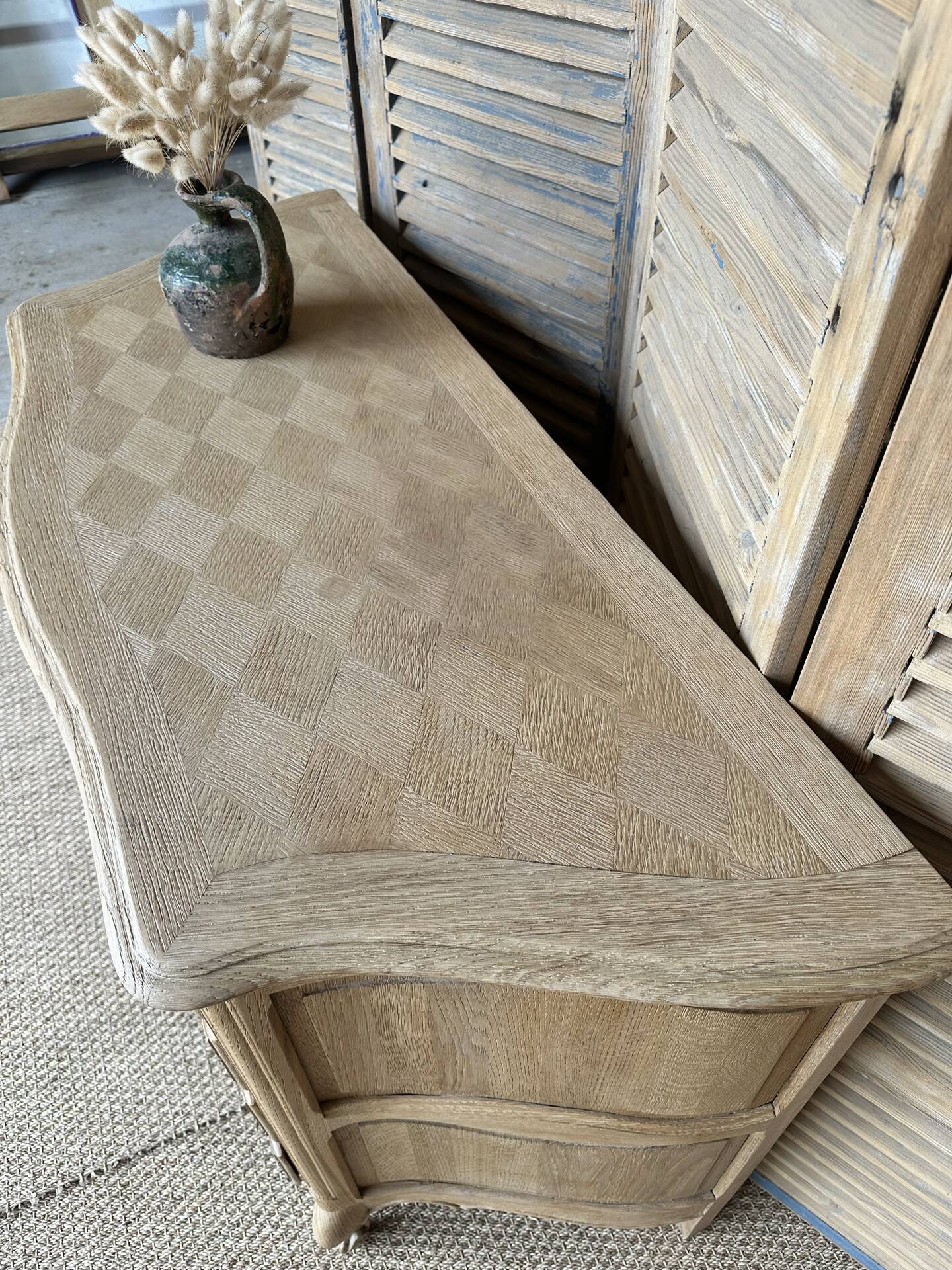 Antique oak chest of drawers – Louis XV style – 4 drawers