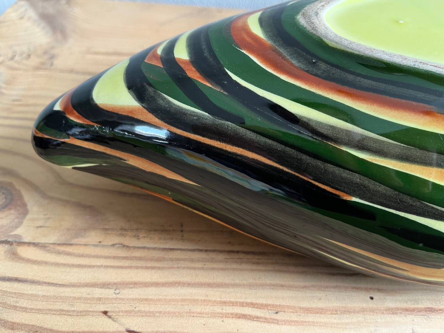 Saint Clément graphic ceramic cup