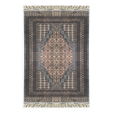 Pakistan oriental rug. 1.28 X 1.90 meters. Handmade