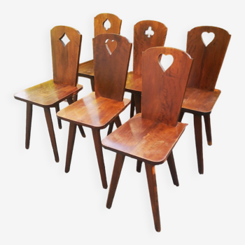 Series of six wooden chairs