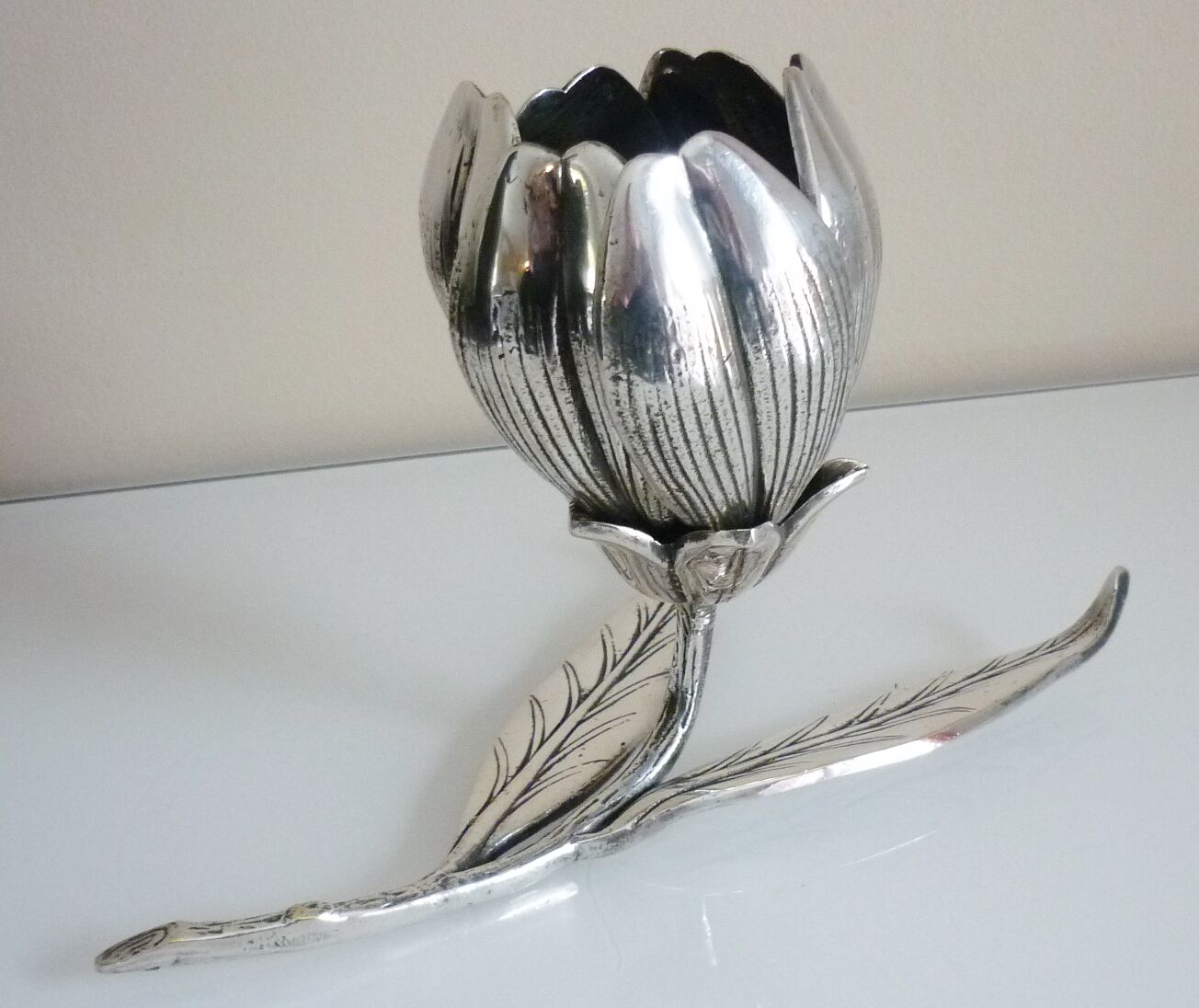 Flower, removable ashtrays and spades, iconic object 70s, silver bronze signed eLeCe Lisboa