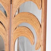 Screen "palms" in rattan and mirrors