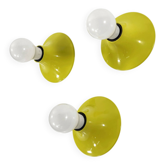 Set of 3 yellow wall lamps Teti by Vico Magistretti for Artemide, 196.