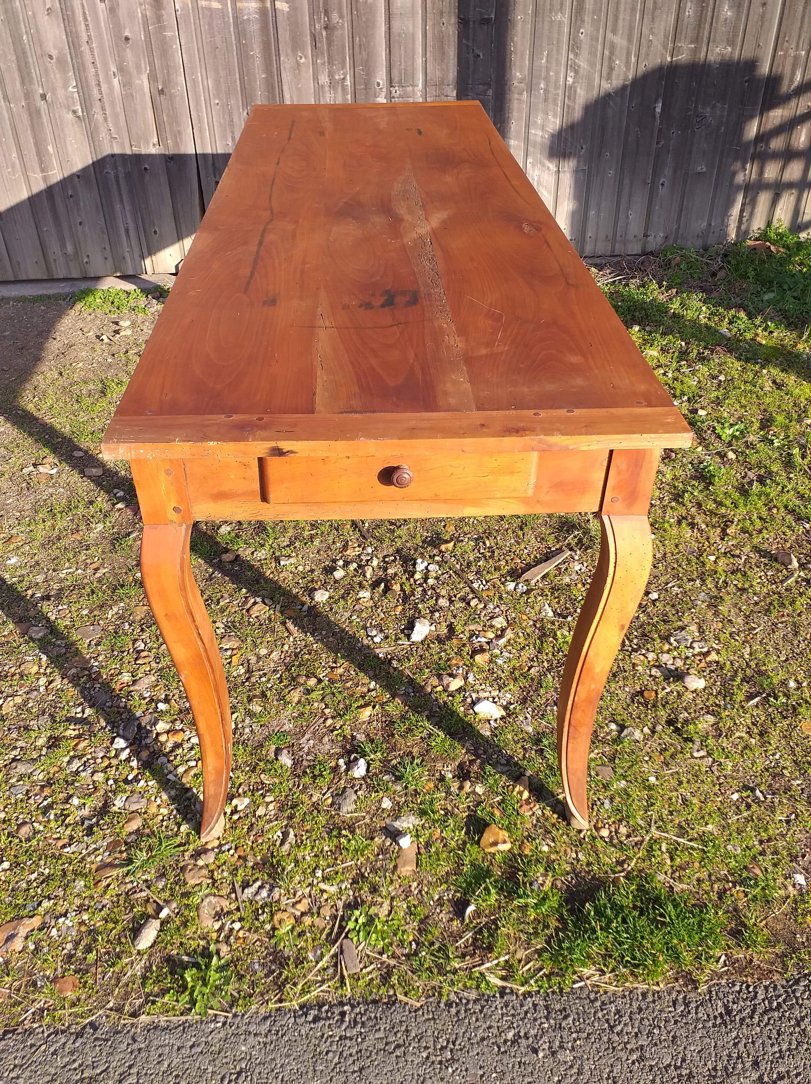 Table de ferme en bois naturel