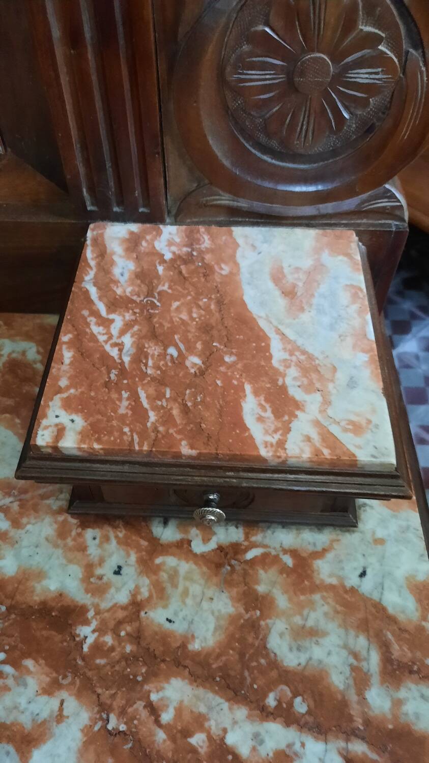 Dressing table chest of drawers