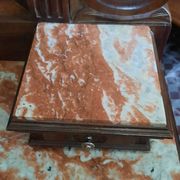 Dressing table chest of drawers