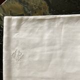 Damask tablecloth with 6 napkins dimensions: height -225cm- width -158cm-