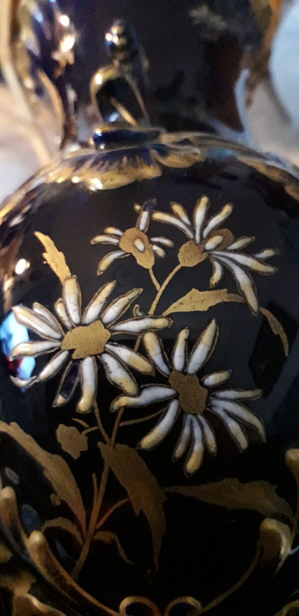 Vase en céramique bleu nuit  Sarreguemines