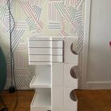 Bobby trolley architect serving trolley