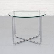 Table basse MR de Mies van der Rohe pour Knoll, années 1980.