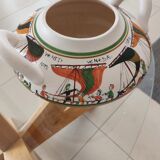Vase signé décor Bayeux