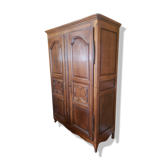 Armoire en bois