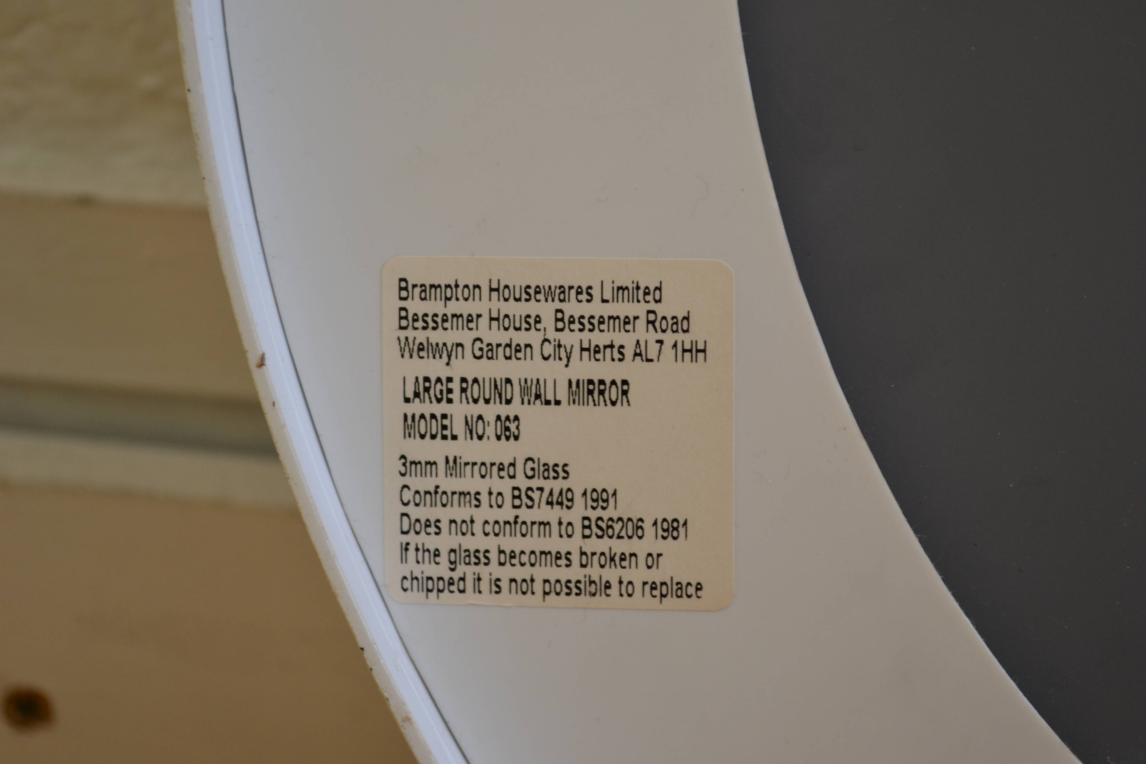 round white plastic mirror 1970s 1970 United Kingdom D:44cm