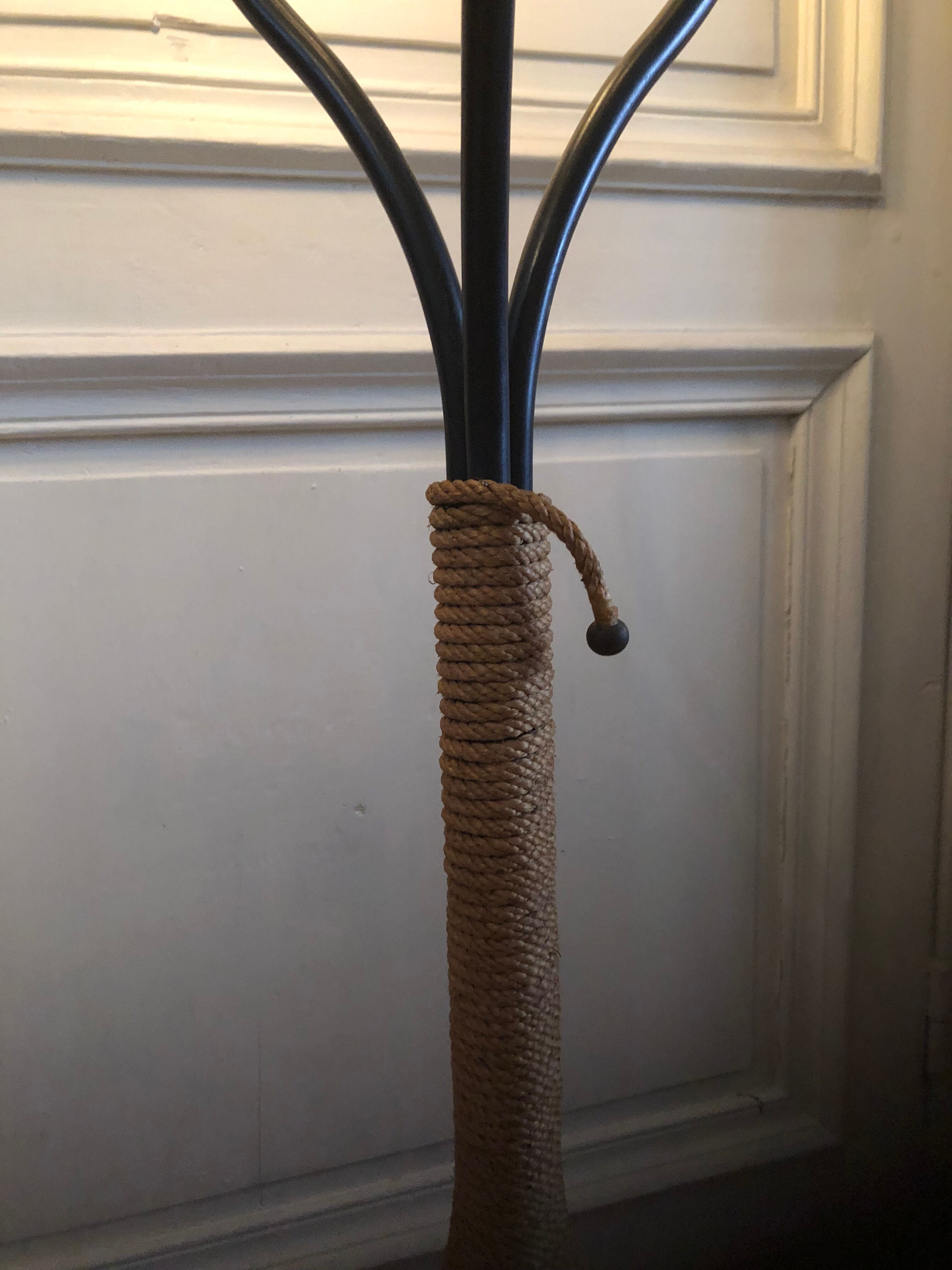 Metal and rope floor lamp and vintage opaline 50's