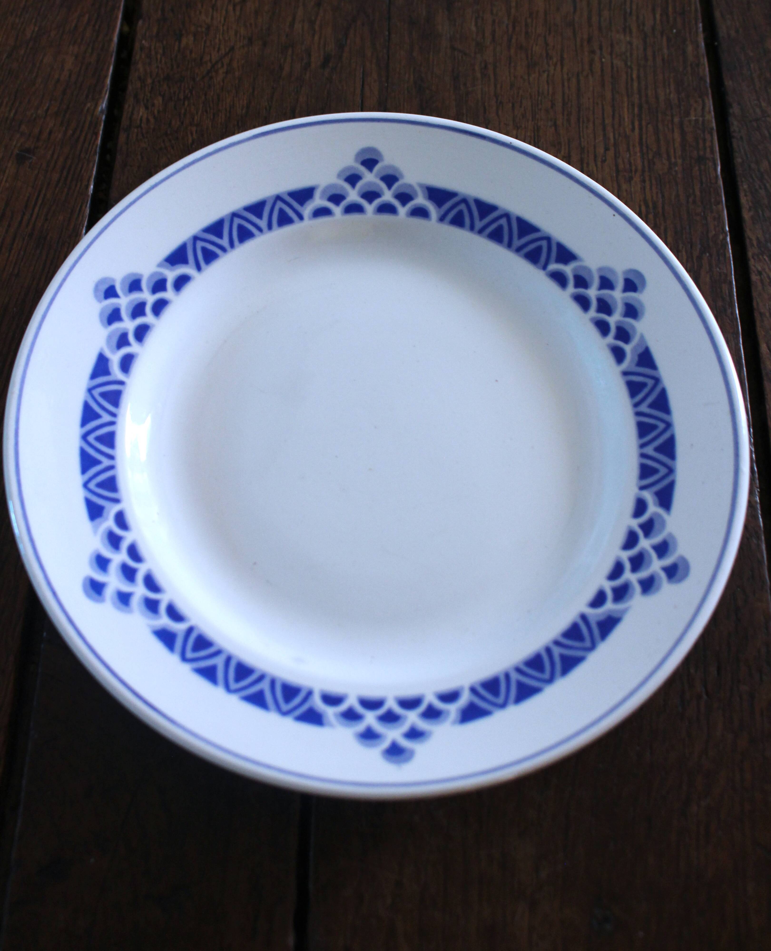 Blue pedestal coupe Ariège Digoin Sarreguemines