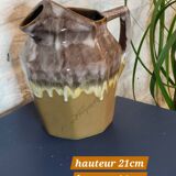 Pitcher carafe