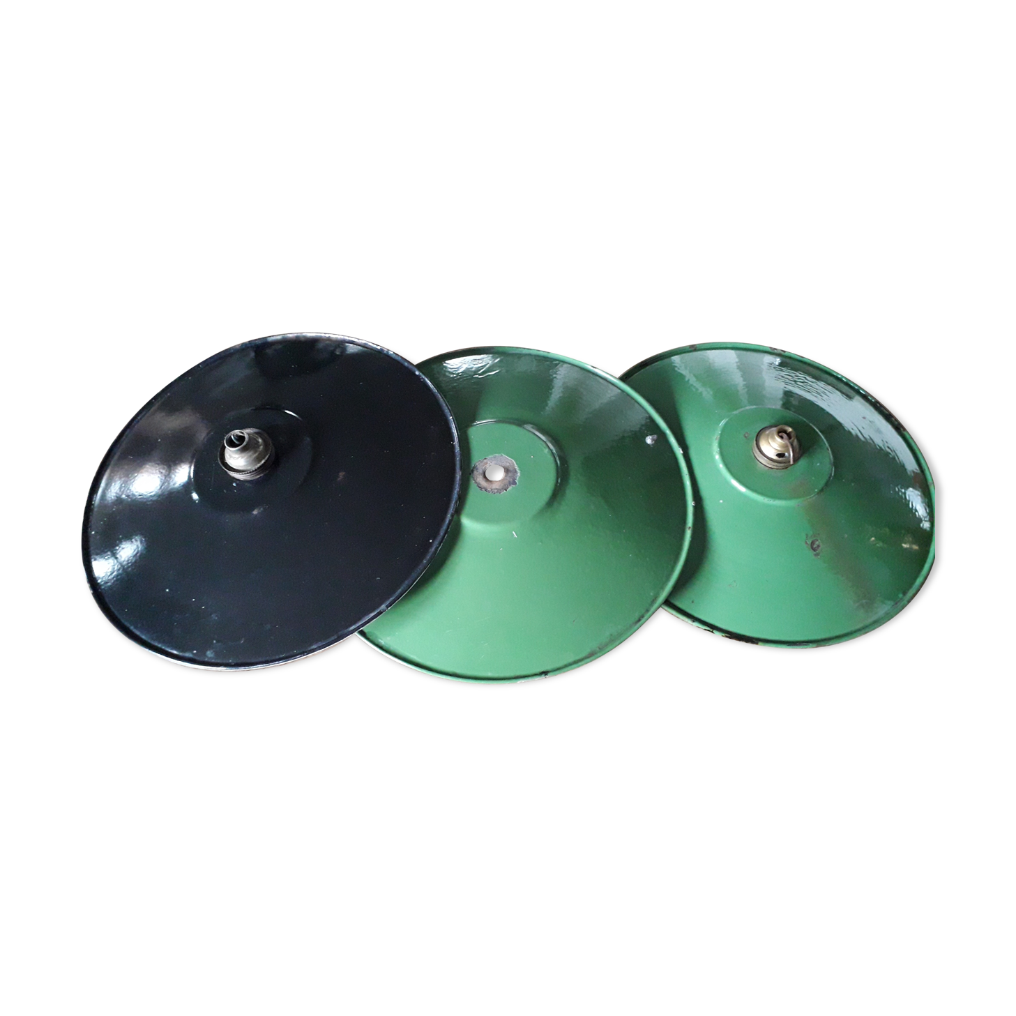 Ancient days offal in enamelled tole