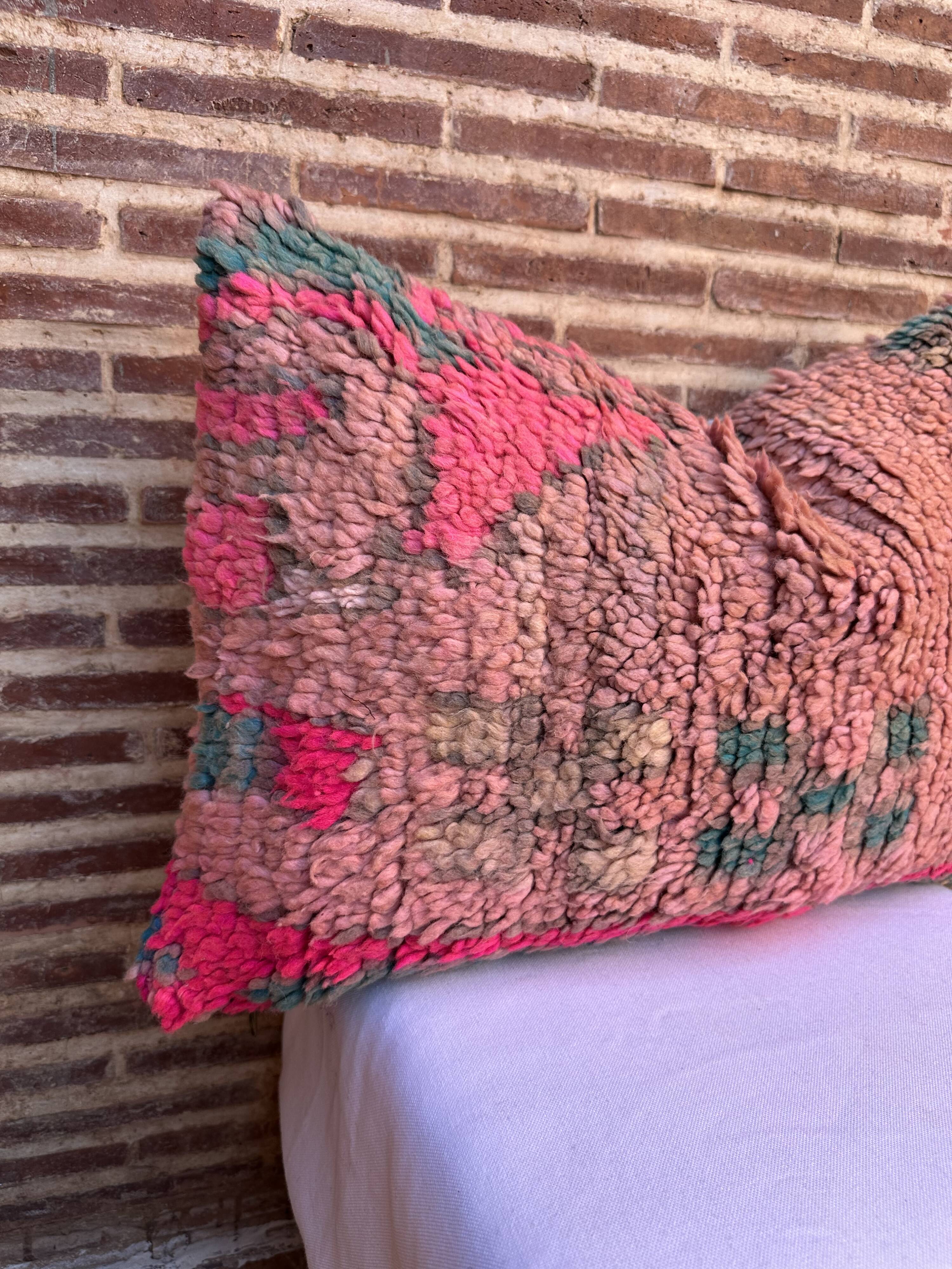Beautiful vintage Berber Kilim cushion from Morocco
