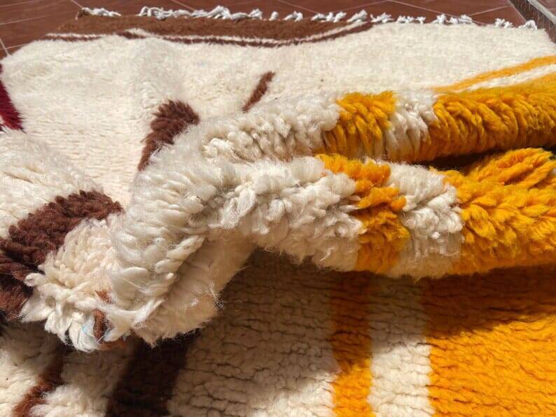 Handmade Beni Ouraine Berber rug, size 150 x 250 cm