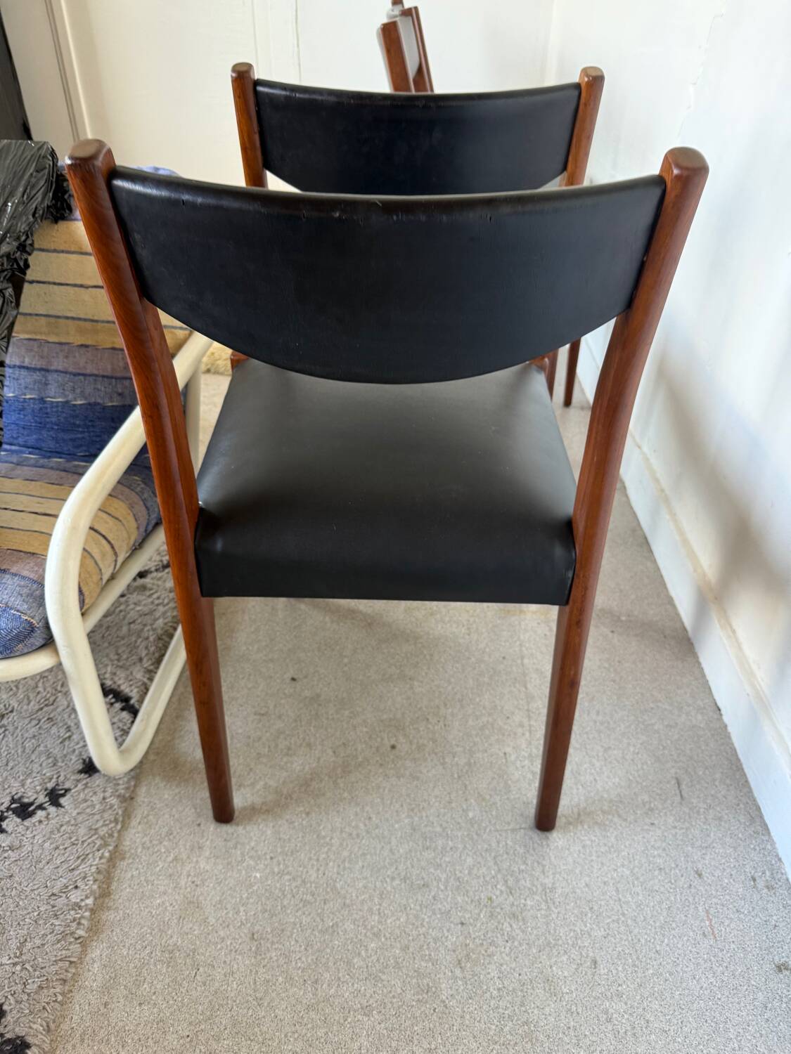 Lot de 4 chaises vintage scandinaves