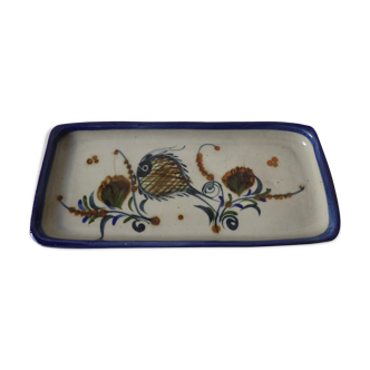 Sandstone cake dish with a fish decoration