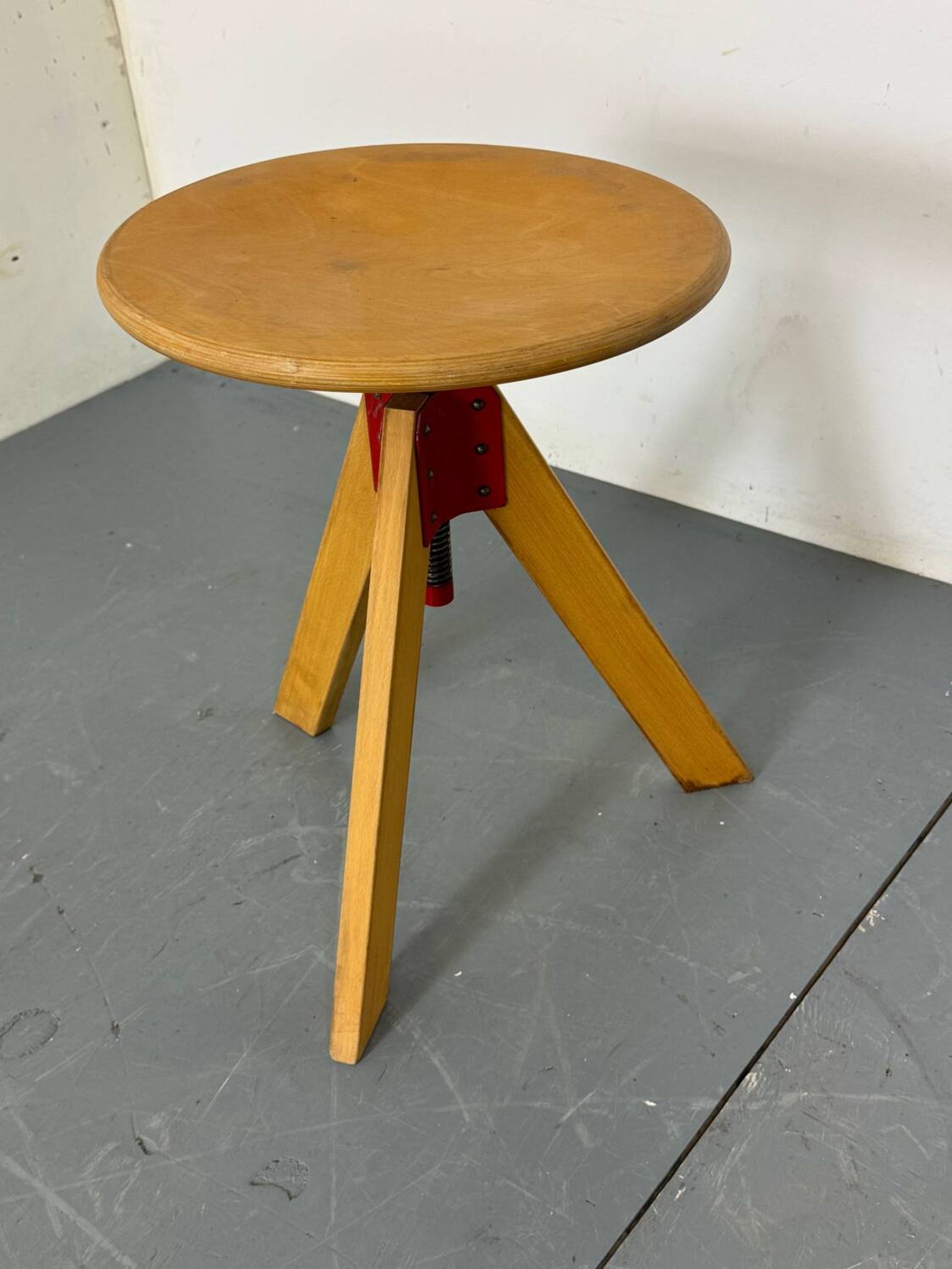 Italian modernist swivel stool by D’ Urbino & Lomazzi, De Pas for Zanotta,