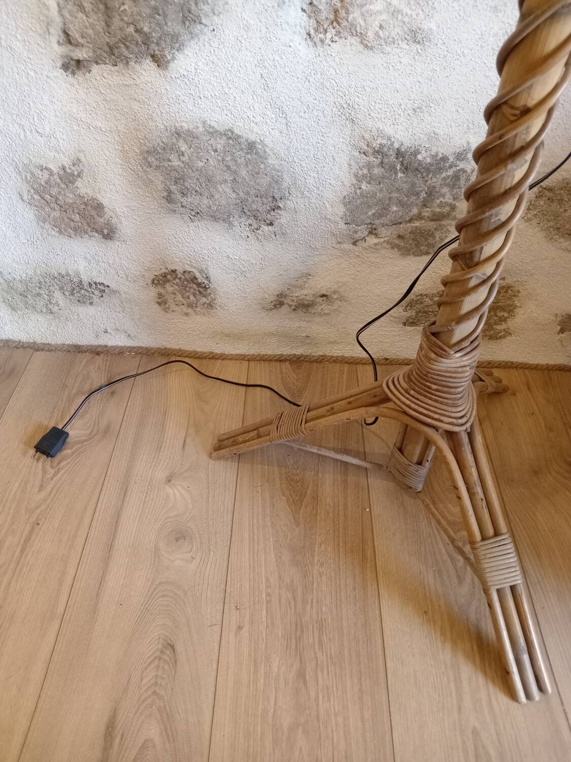 Rattan floor lamp