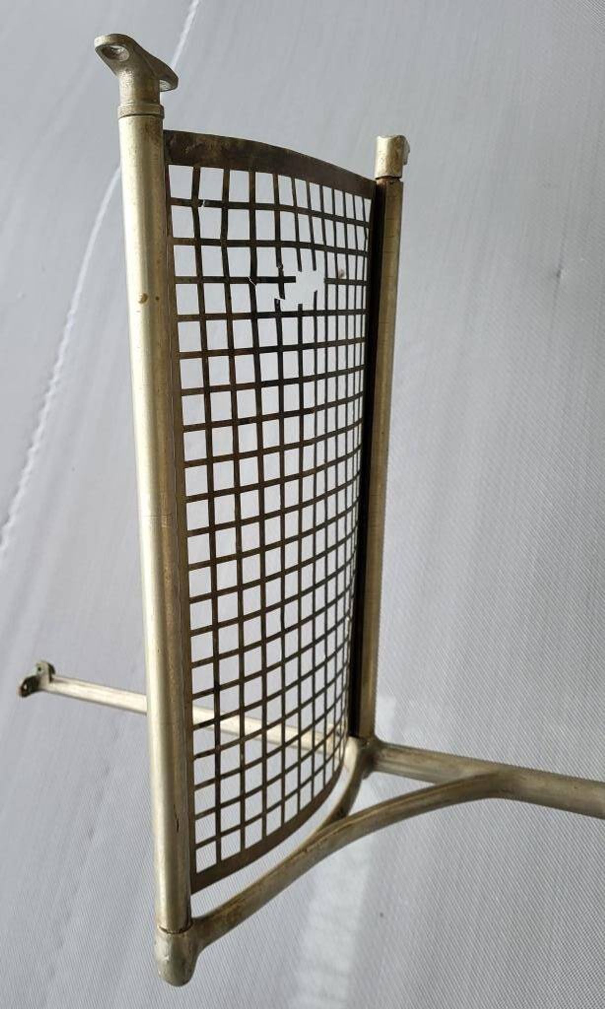 Sprague Metropolitan Parisian bench 1920 with hat rack