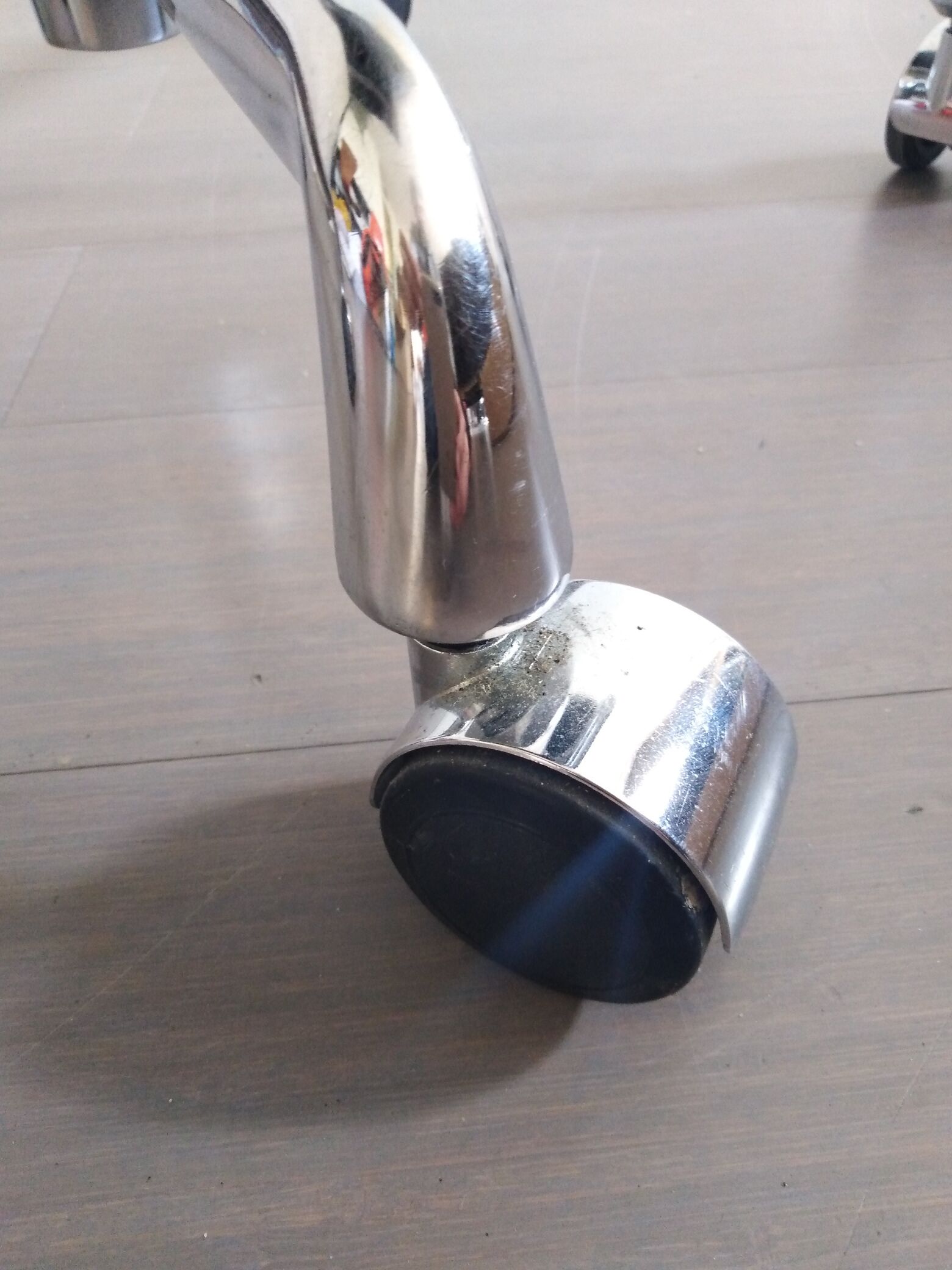 ICF EA108 armchair by Charles and Ray Eames