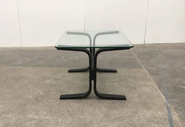 Table d'appoint en verre Siesta par Ingmar Relling pour Westnofa, Norvège