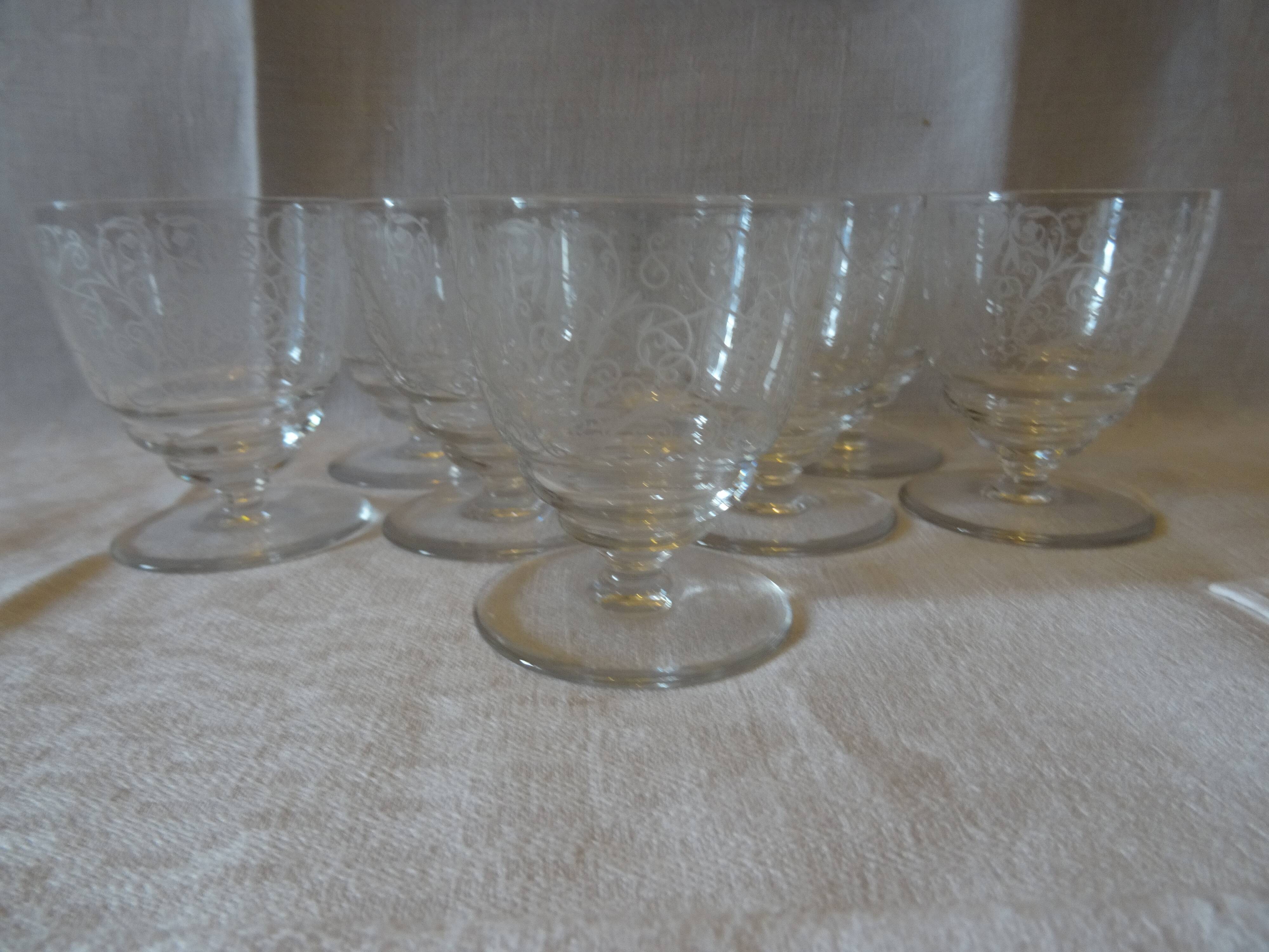 Lot of 8 Baccarat liqueur glasses
