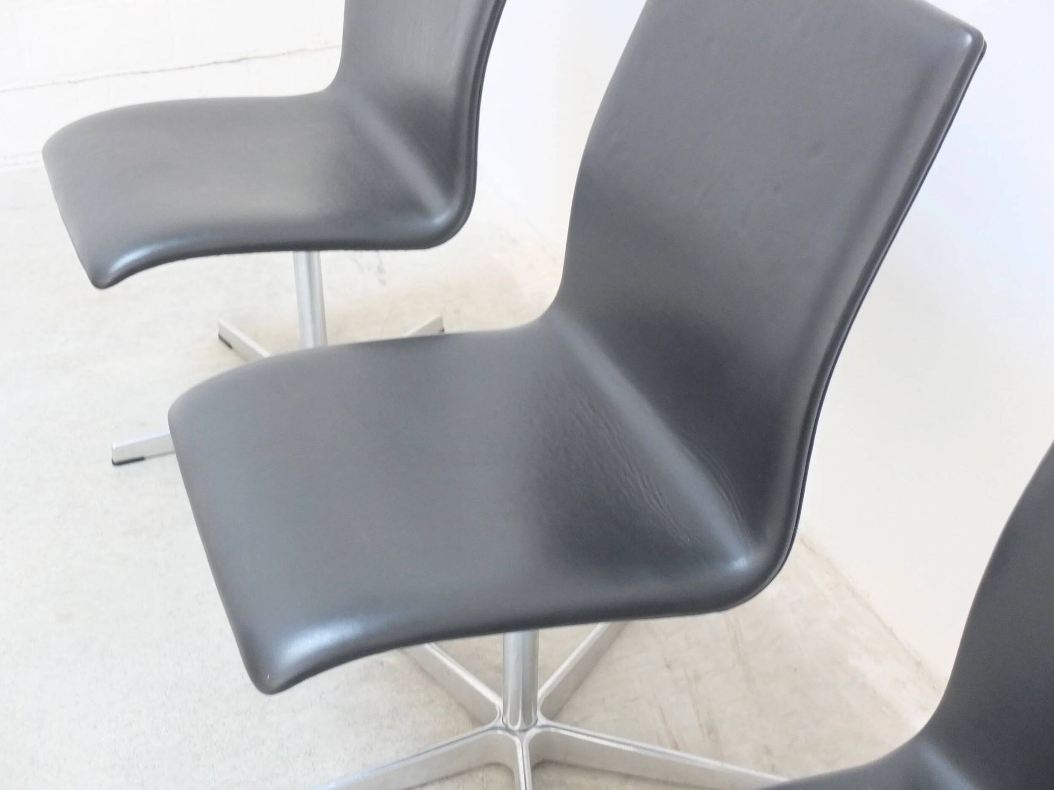 Set of 6 'Oxford' swivel chairs by Arne Jacobsen for Fritz Hansen, 1965