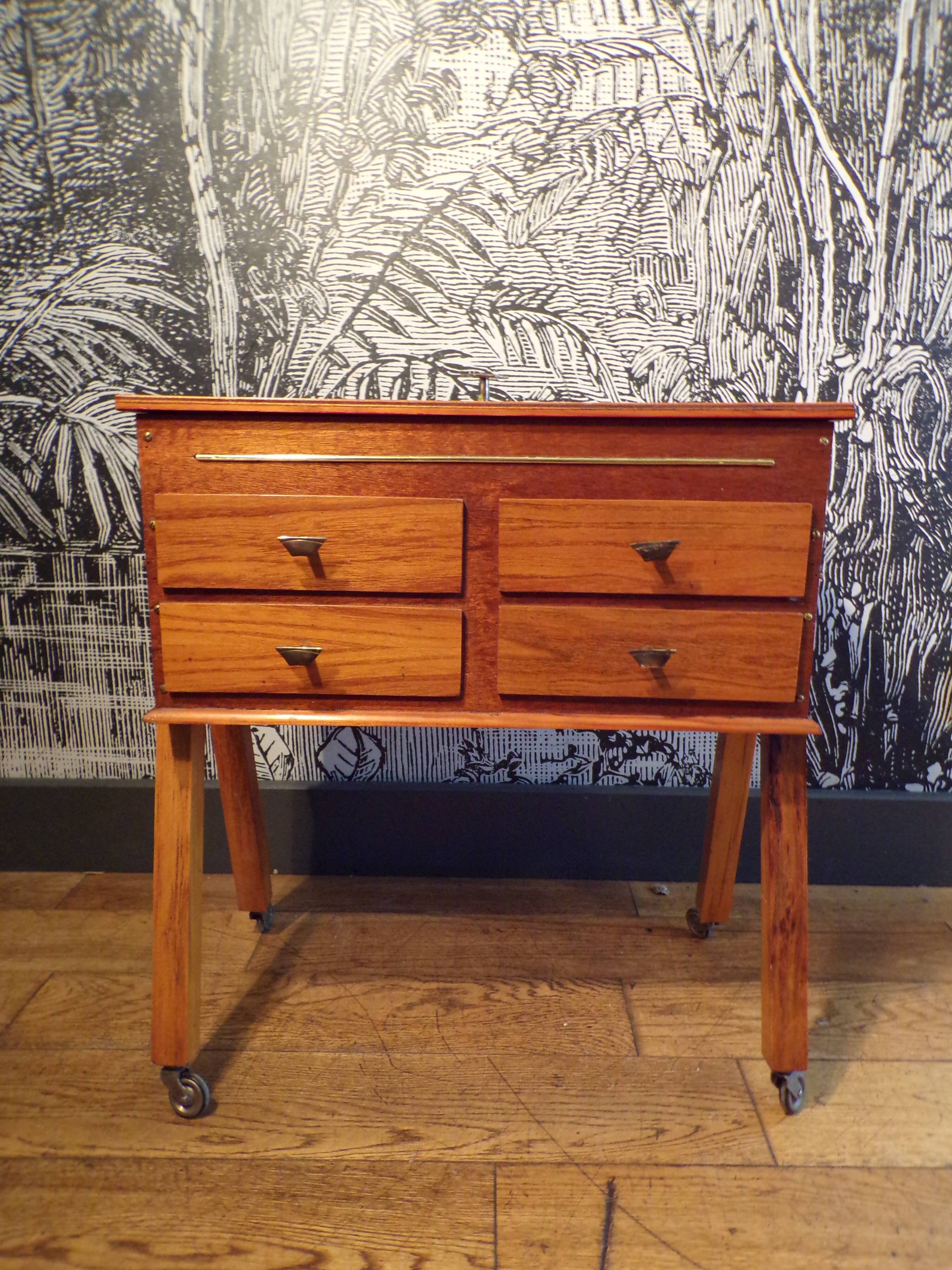 Vintage console table with 4 drawers