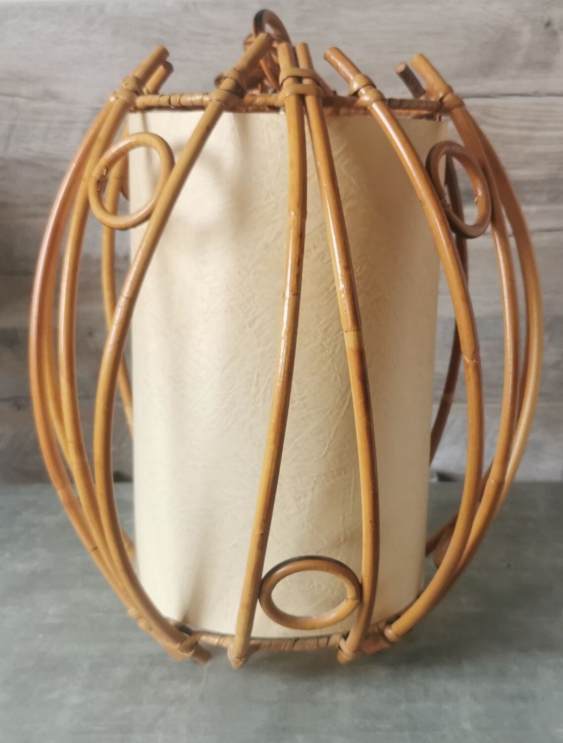 Design rattan suspension