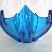 Art Deco vase in electric blue crystal