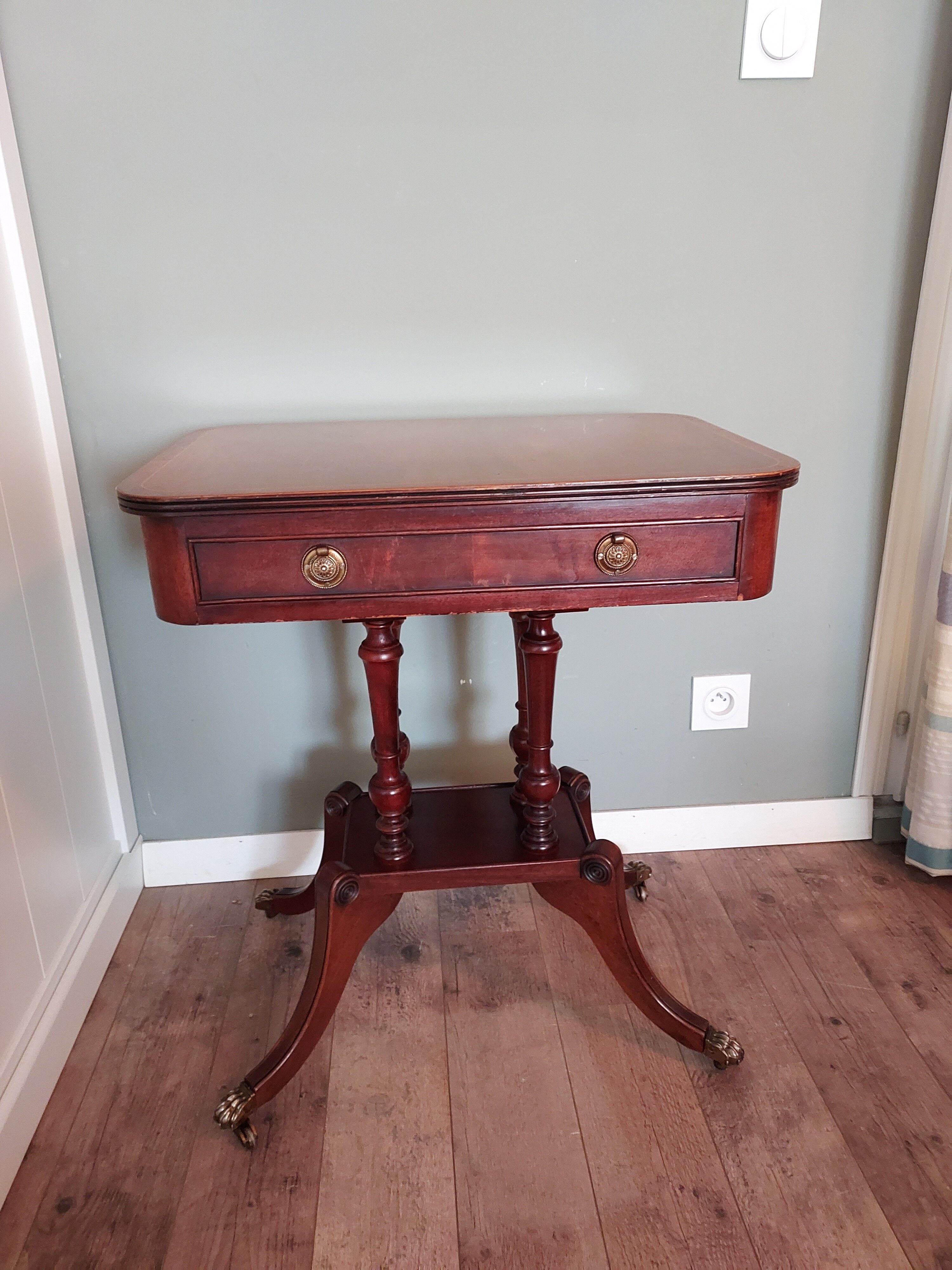 English pedestal table