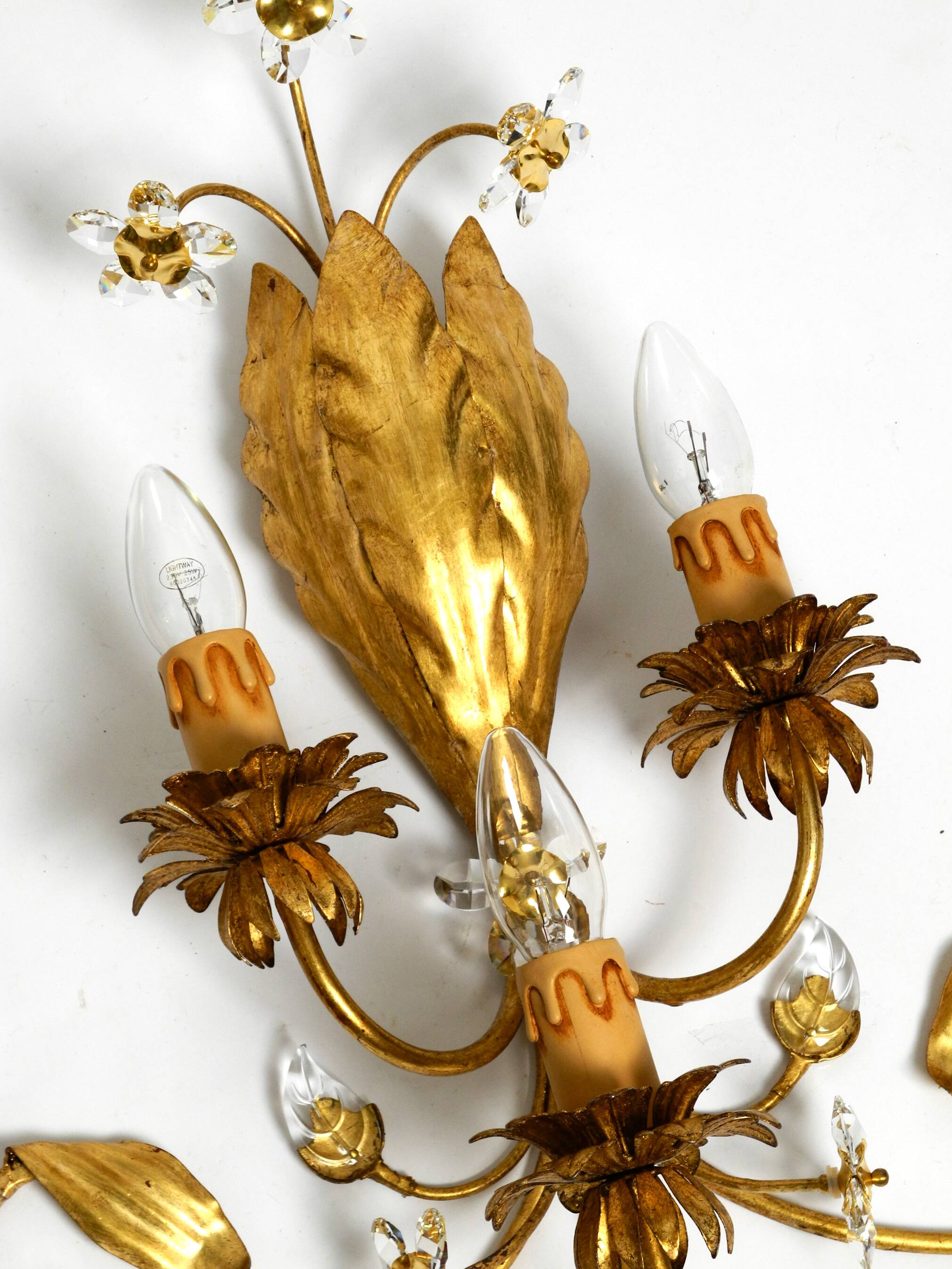 Pair of gold plated Italian 1980's floral Regency Murano glass sconces
