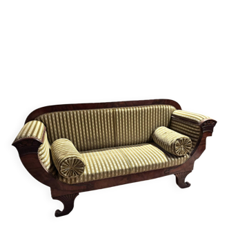 Antique character sofa in solid wood