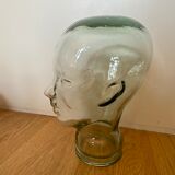 Marotte head to glass hat
