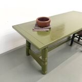 Glossy olive green lacquered dining table — DLG Georges Robert, Circa 1970