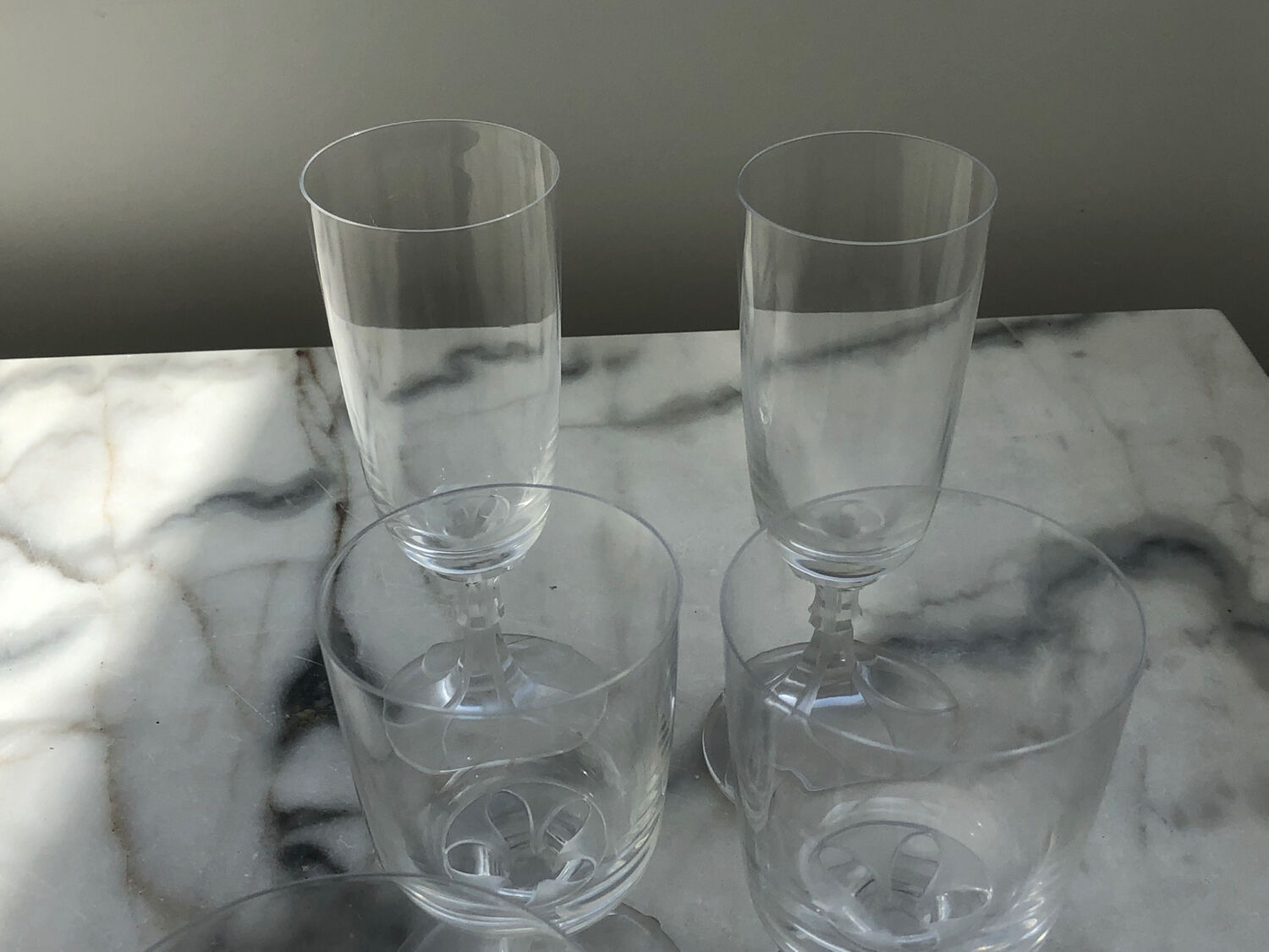 Set of Lalique stemmed glasses