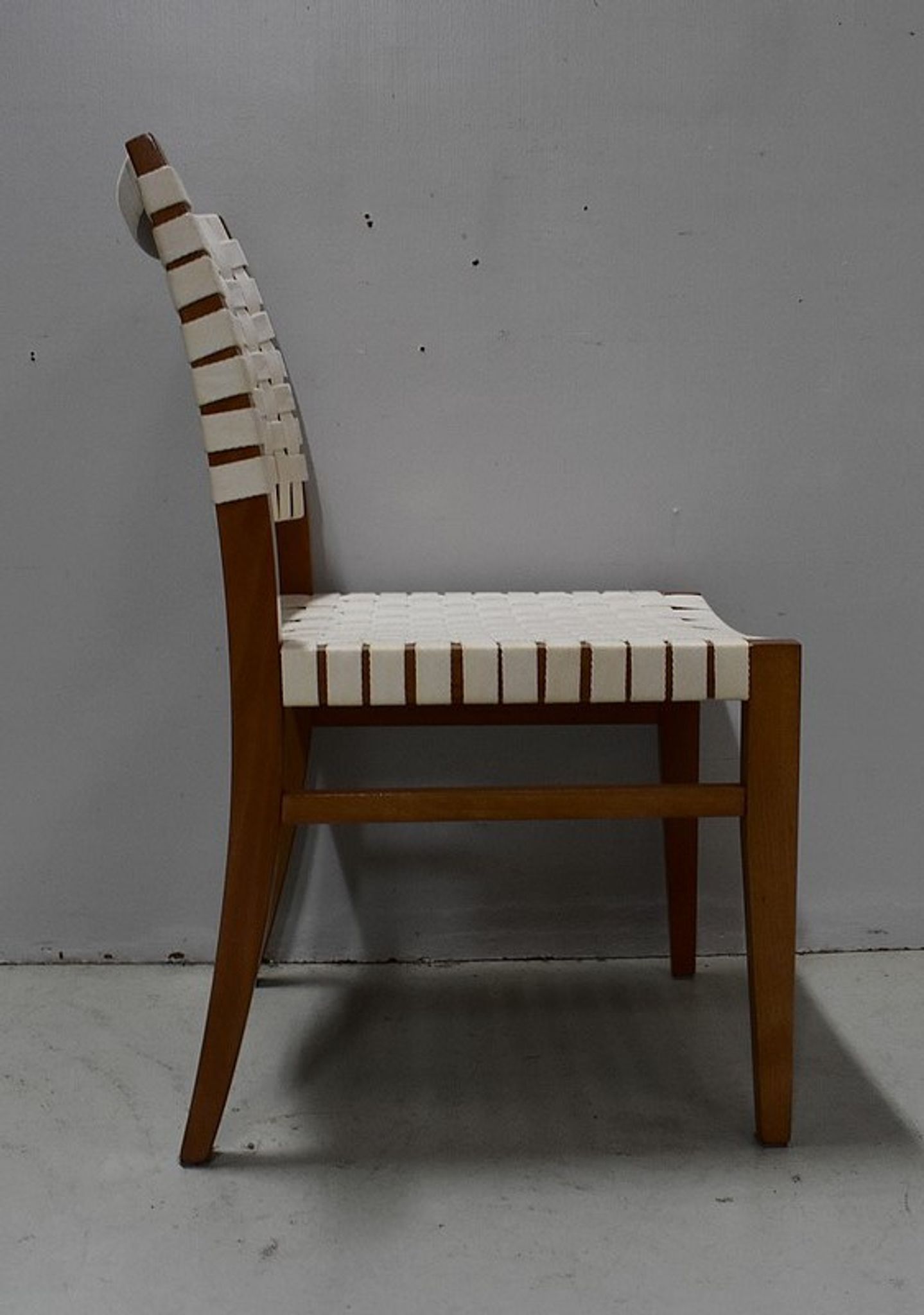 Suite de 6 chaises vintage en hêtre clair fin XXe