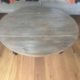 Old round coffee table