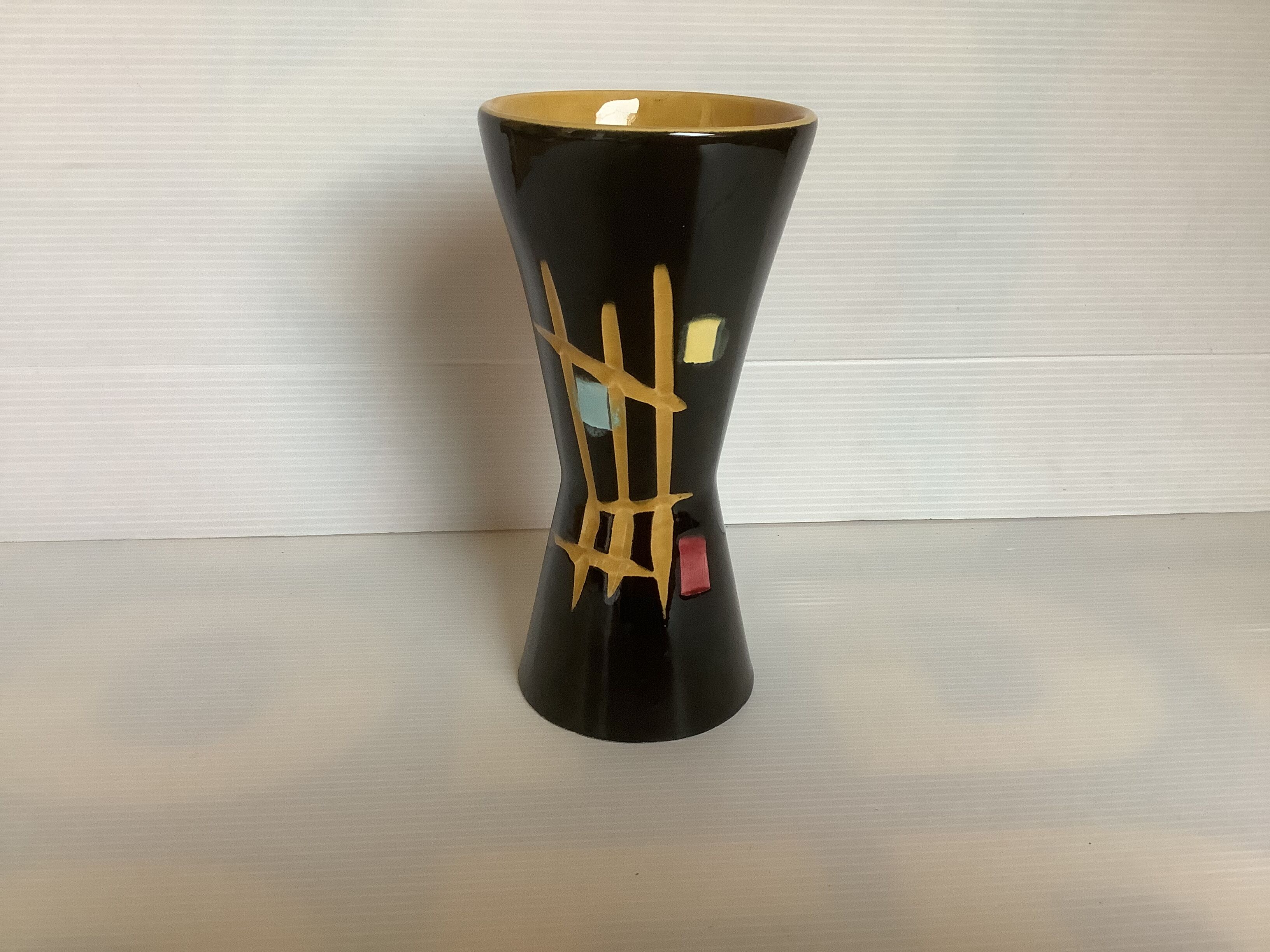 Foreign ceramic diabolo vase