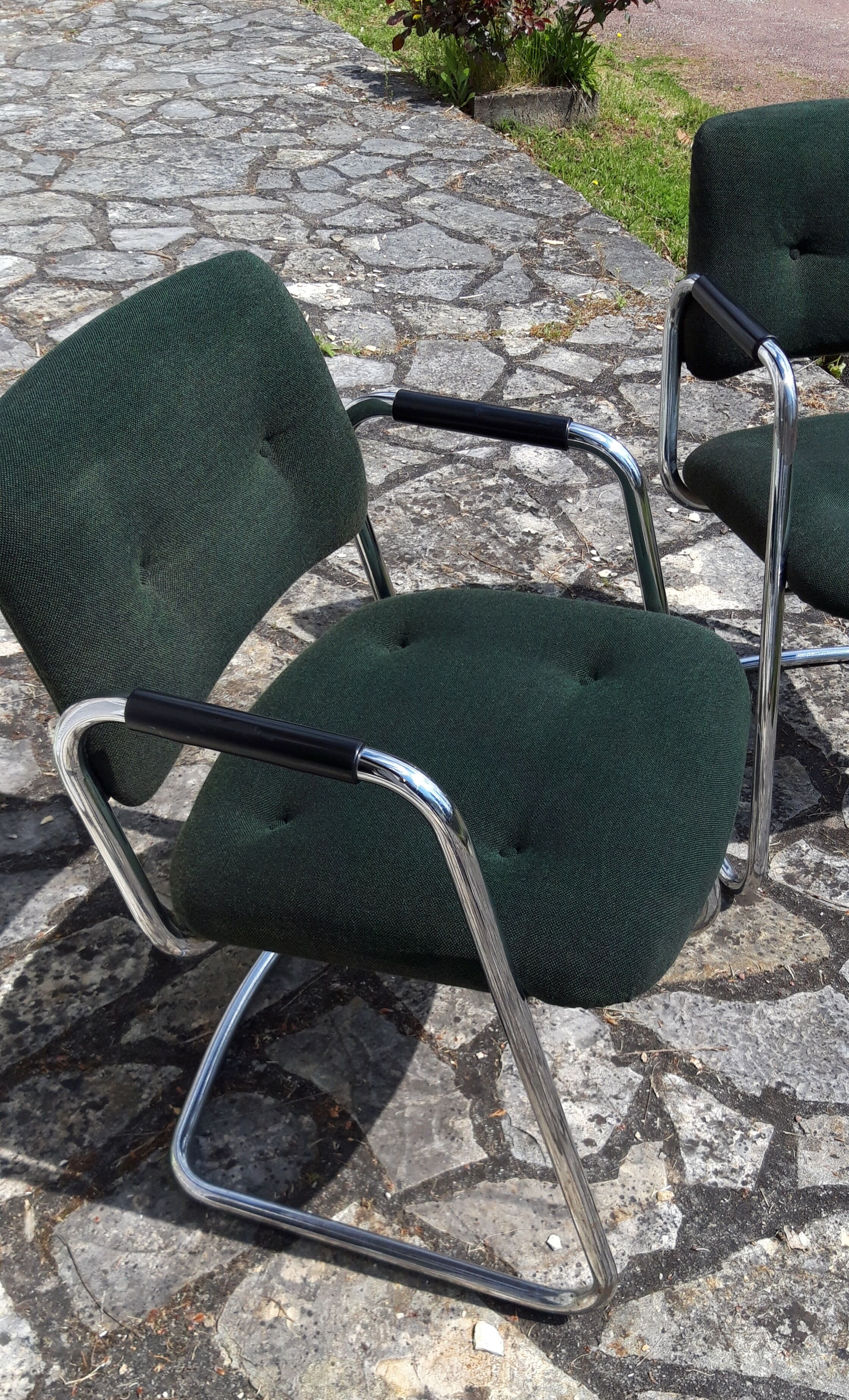Pair of armchairs Stafor bottle green