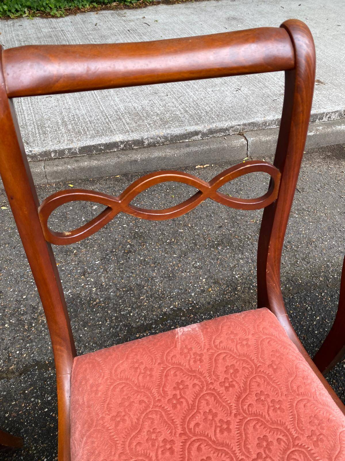4 dining chairs made of solid wood and pink velvet fabric from the 1950s.